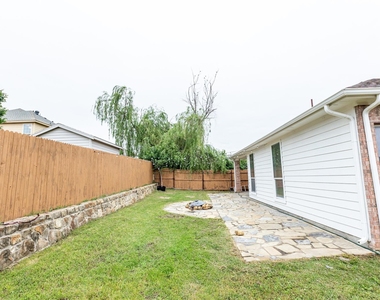 9901 Bend Court - Photo Thumbnail 25