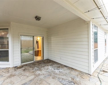 9901 Bend Court - Photo Thumbnail 26