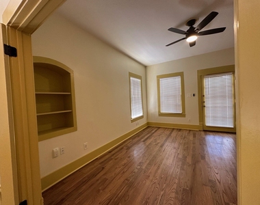 4910 Victor Street - Photo Thumbnail 4