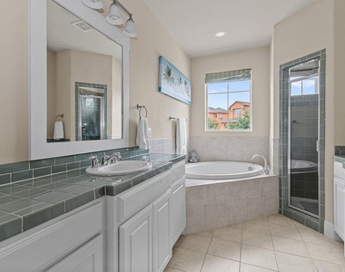 2635 Villa Di Lago - Photo Thumbnail 9