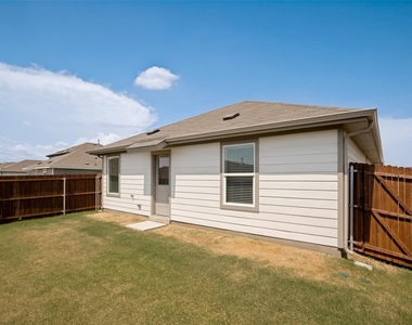 5509 Flannel Lane - Photo Thumbnail 31