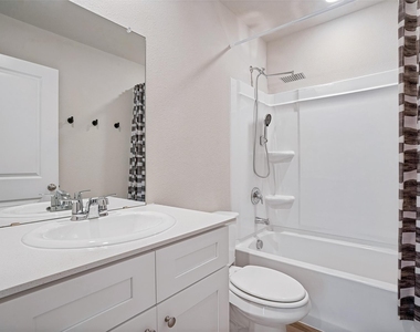 5509 Flannel Lane - Photo Thumbnail 27