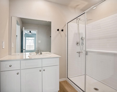 5509 Flannel Lane - Photo Thumbnail 20