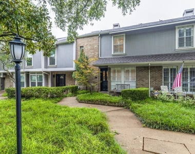 7617 Riverbrook Drive - Photo Thumbnail 2