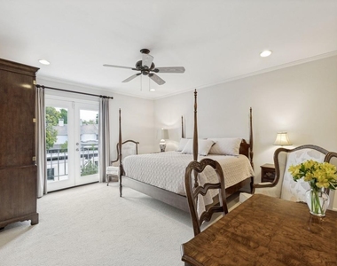 7617 Riverbrook Drive - Photo Thumbnail 12