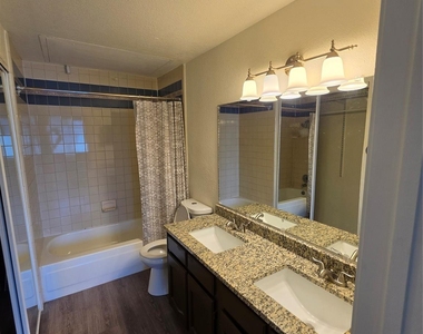 3117 Sondra Drive - Photo Thumbnail 14