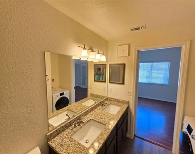 3117 Sondra Drive - Photo Thumbnail 18