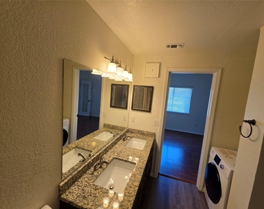 3117 Sondra Drive - Photo Thumbnail 19