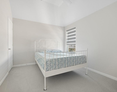 1733 Stepping Stone Trail - Photo Thumbnail 19