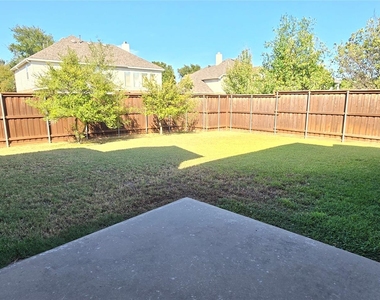 3509 Dripping Springs Drive - Photo Thumbnail 18