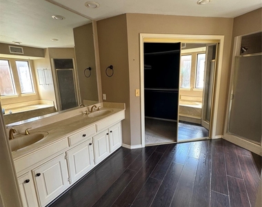 3509 Steven Drive - Photo Thumbnail 11