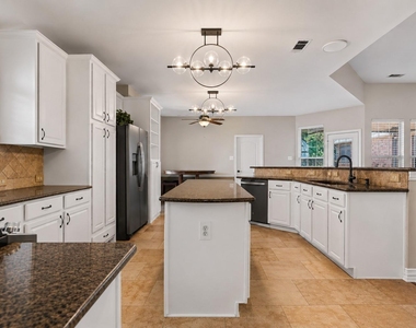 1001 Lochness Lane - Photo Thumbnail 4