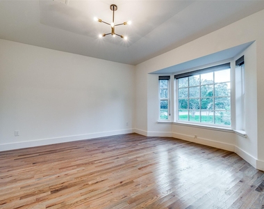5908 Melshire Drive - Photo Thumbnail 18