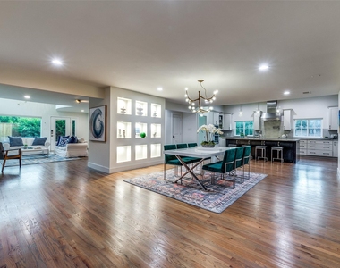 5908 Melshire Drive - Photo Thumbnail 2