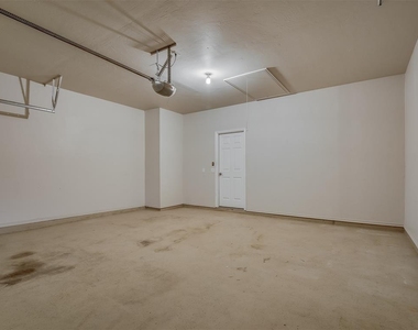 11205 Nw 6th Terrace - Photo Thumbnail 21