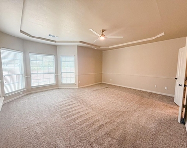 600 Falcon Drive - Photo Thumbnail 15
