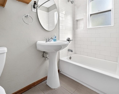 7014 Nw 45th Street - Photo Thumbnail 15