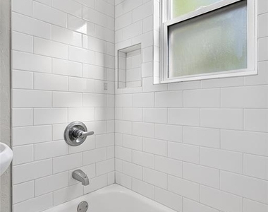 7014 Nw 45th Street - Photo Thumbnail 16