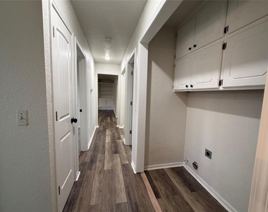 2116 Ne 8th Street - Photo Thumbnail 14
