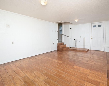 4428 Se 40th Street - Photo Thumbnail 10
