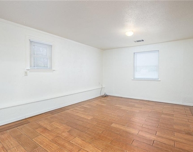 4428 Se 40th Street - Photo Thumbnail 9