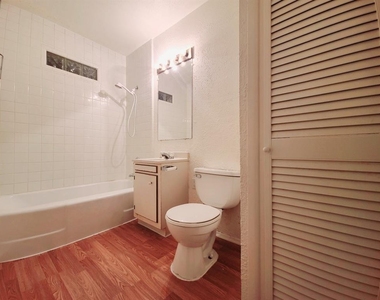 4428 Se 40th Street - Photo Thumbnail 13