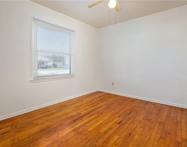 4428 Se 40th Street - Photo Thumbnail 11