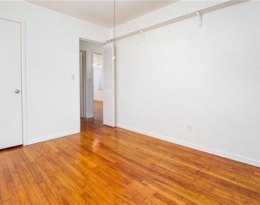 4428 Se 40th Street - Photo Thumbnail 15