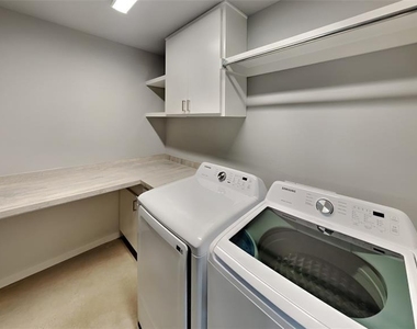 7129 Nw 146th Street - Photo Thumbnail 15