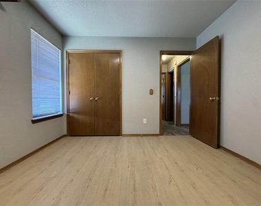 13320 Cayman Lane - Photo Thumbnail 13