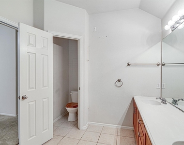 635 Blue Sky Drive - Photo Thumbnail 12