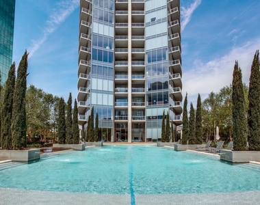 2900 Mckinnon Street - Photo Thumbnail 20