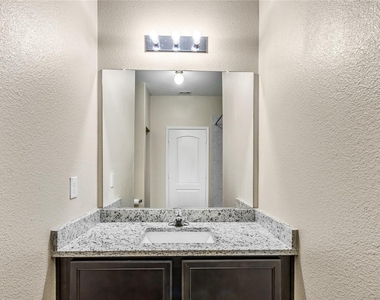 1401 Park Trails Boulevard - Photo Thumbnail 11