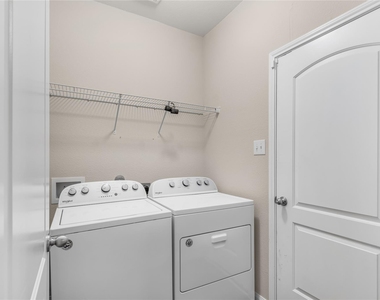 1401 Park Trails Boulevard - Photo Thumbnail 14