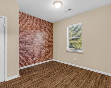 1401 Park Trails Boulevard - Photo Thumbnail 35