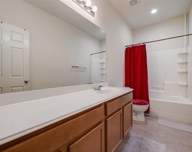 7408 Lazy Spur Boulevard - Photo Thumbnail 10