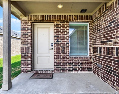 1619 Grassy Pond Road - Photo Thumbnail 6