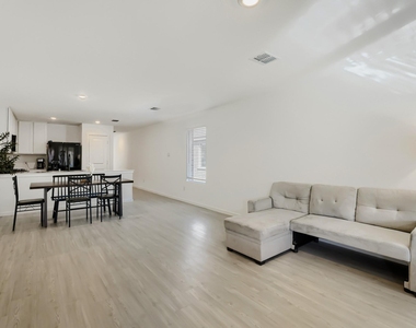 1619 Grassy Pond Road - Photo Thumbnail 10