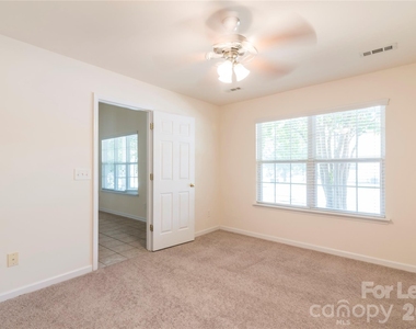 11014 Derryrush Drive - Photo Thumbnail 7
