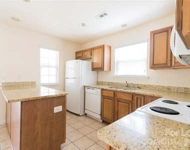 11014 Derryrush Drive - Photo Thumbnail 14