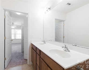 11014 Derryrush Drive - Photo Thumbnail 10