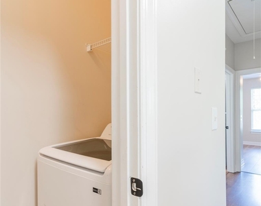 6716 Mallard Park Drive - Photo Thumbnail 24
