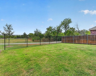 3108 Herrera Drive - Photo Thumbnail 16