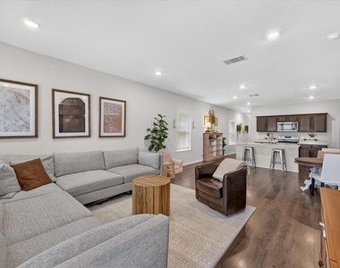 3108 Herrera Drive - Photo Thumbnail 4