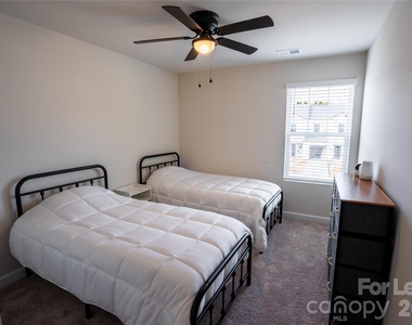508 Tayberry Lane - Photo Thumbnail 9