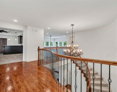 846 Deerfield Road - Photo Thumbnail 29