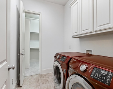846 Deerfield Road - Photo Thumbnail 28