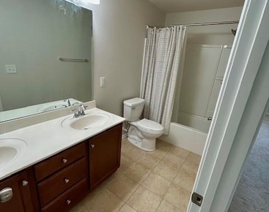 8245 Viewpoint Lane - Photo Thumbnail 25