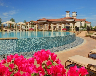 714 Lacewing Drive - Photo Thumbnail 20