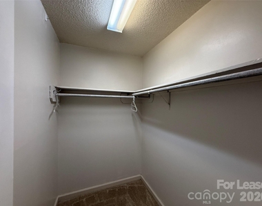 18809 Nautical Drive - Photo Thumbnail 20
